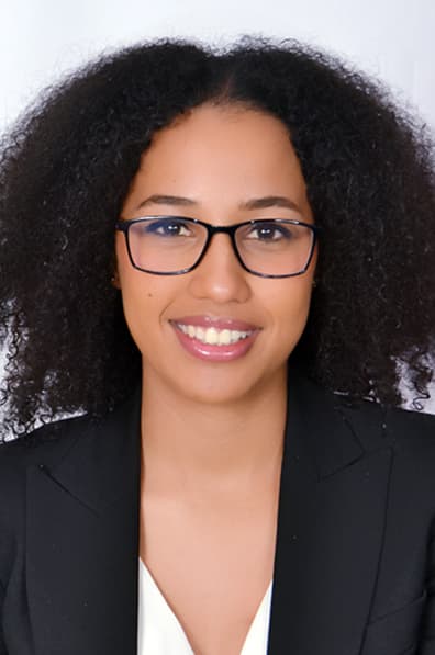Portrait von Dounia - Reiseleiterin bei Martoko Flair
